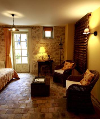 Bed and Breakfast Mas Bella Cortis La Garde-Adhémar Exterior foto