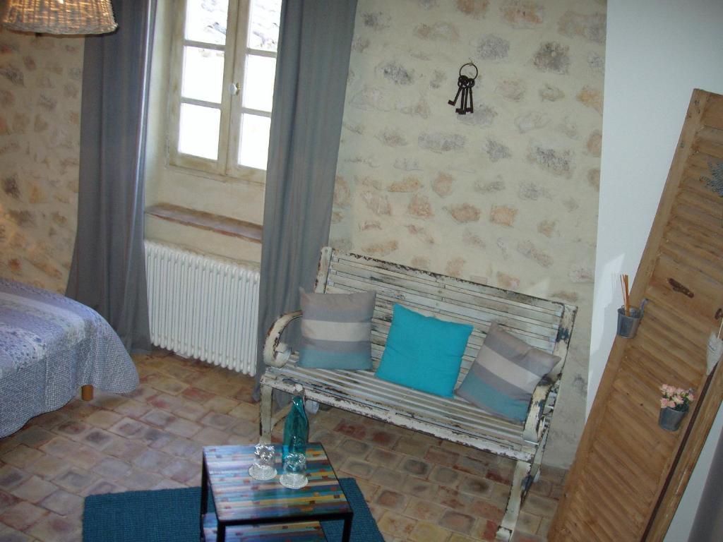 Bed and Breakfast Mas Bella Cortis La Garde-Adhémar Habitación foto